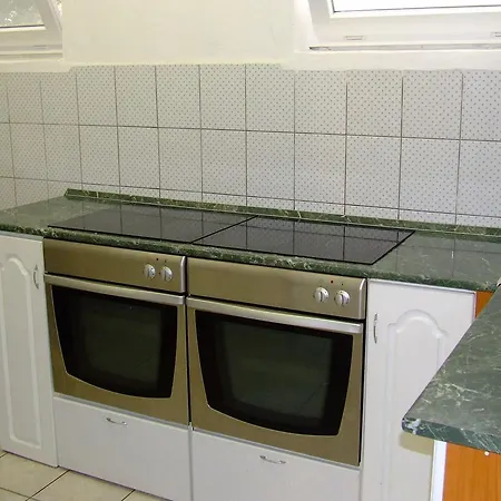 Apartment Relax Apartmans Balatonszemes